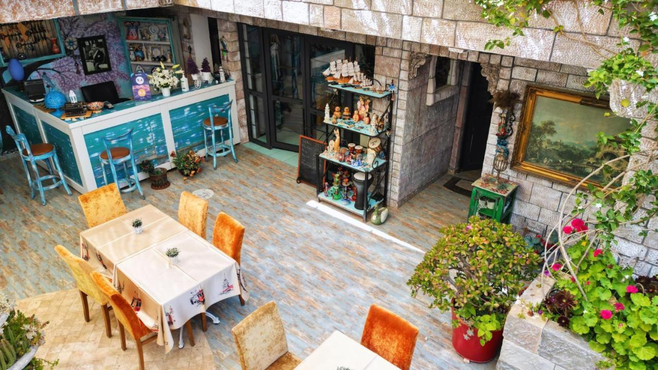 Mai̇ Hotel Чешме Екстер'єр фото