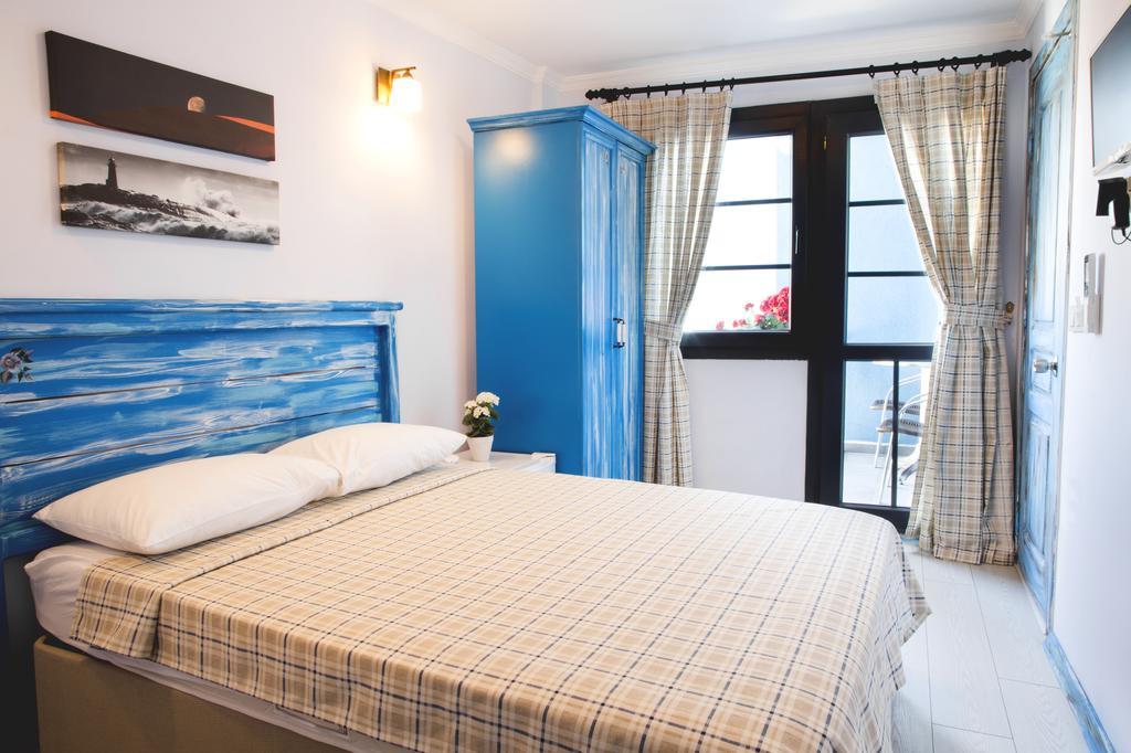 Mai̇ Hotel Чешме Екстер'єр фото